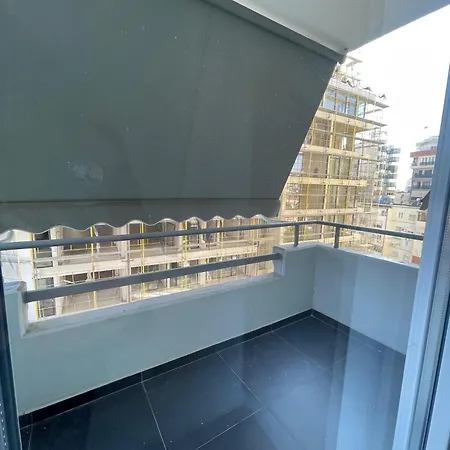 - 2 Bedroom 公寓