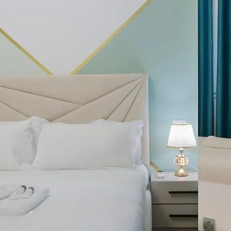 דירה - 2 Bedroom טיראנה